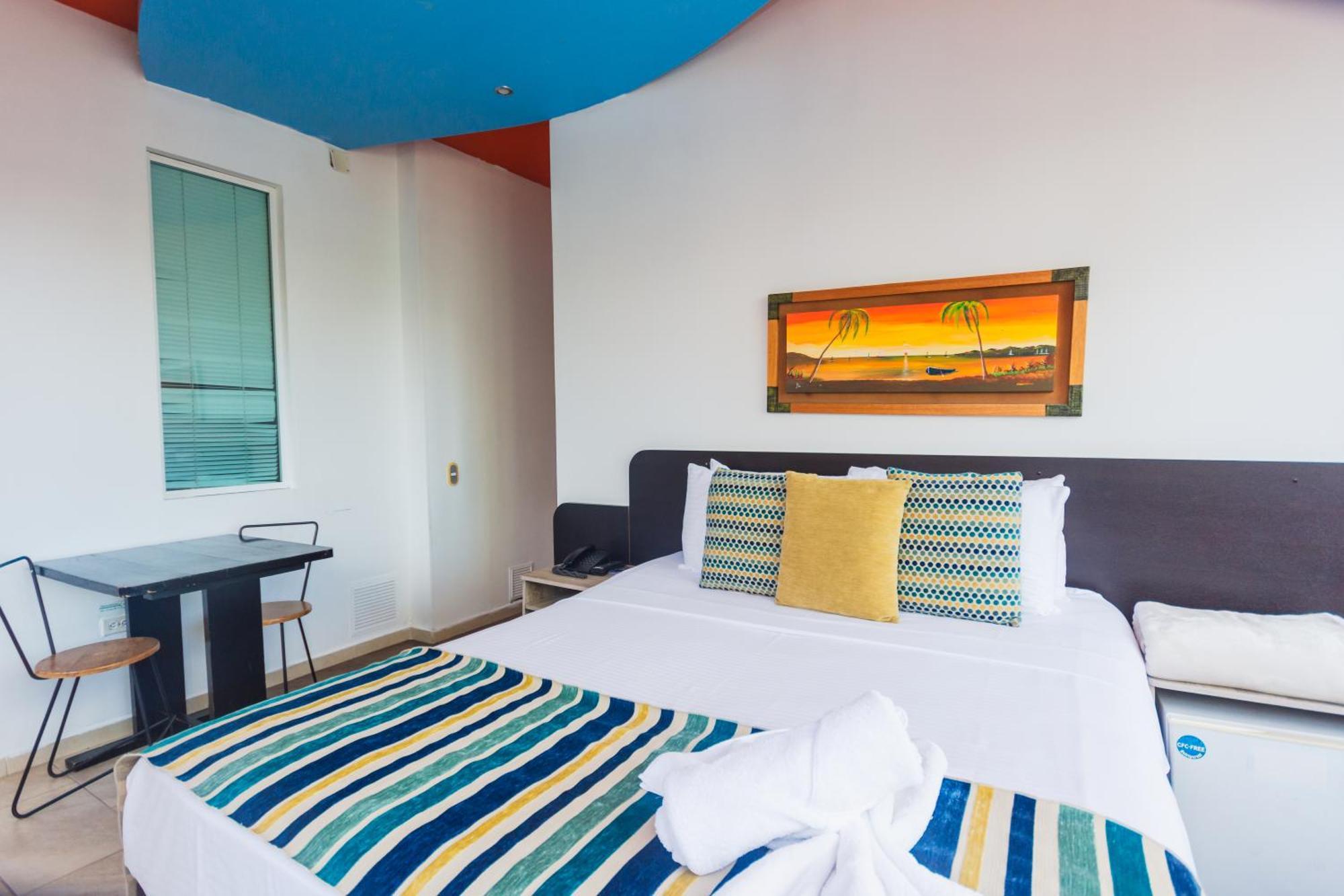 Hotel Guatatur กัวตาเป ภายนอก รูปภาพ