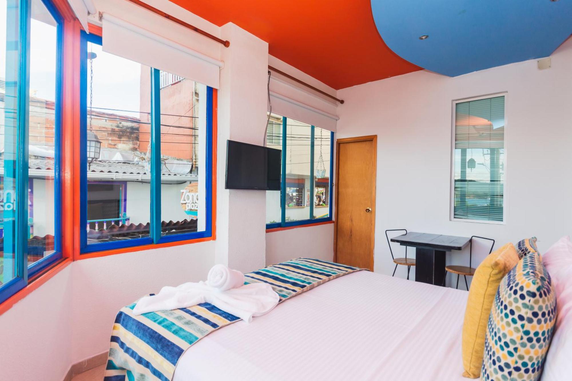 Hotel Guatatur กัวตาเป ภายนอก รูปภาพ