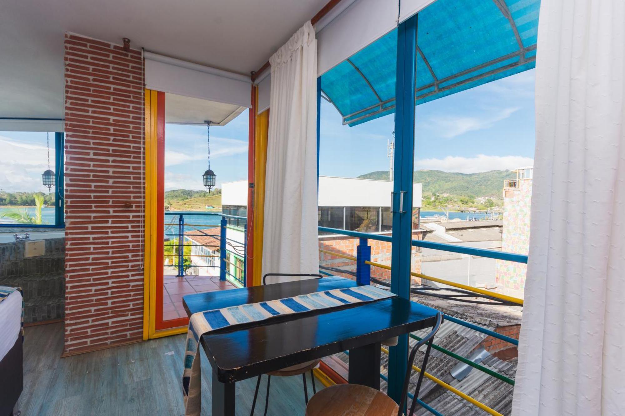 Hotel Guatatur กัวตาเป ภายนอก รูปภาพ
