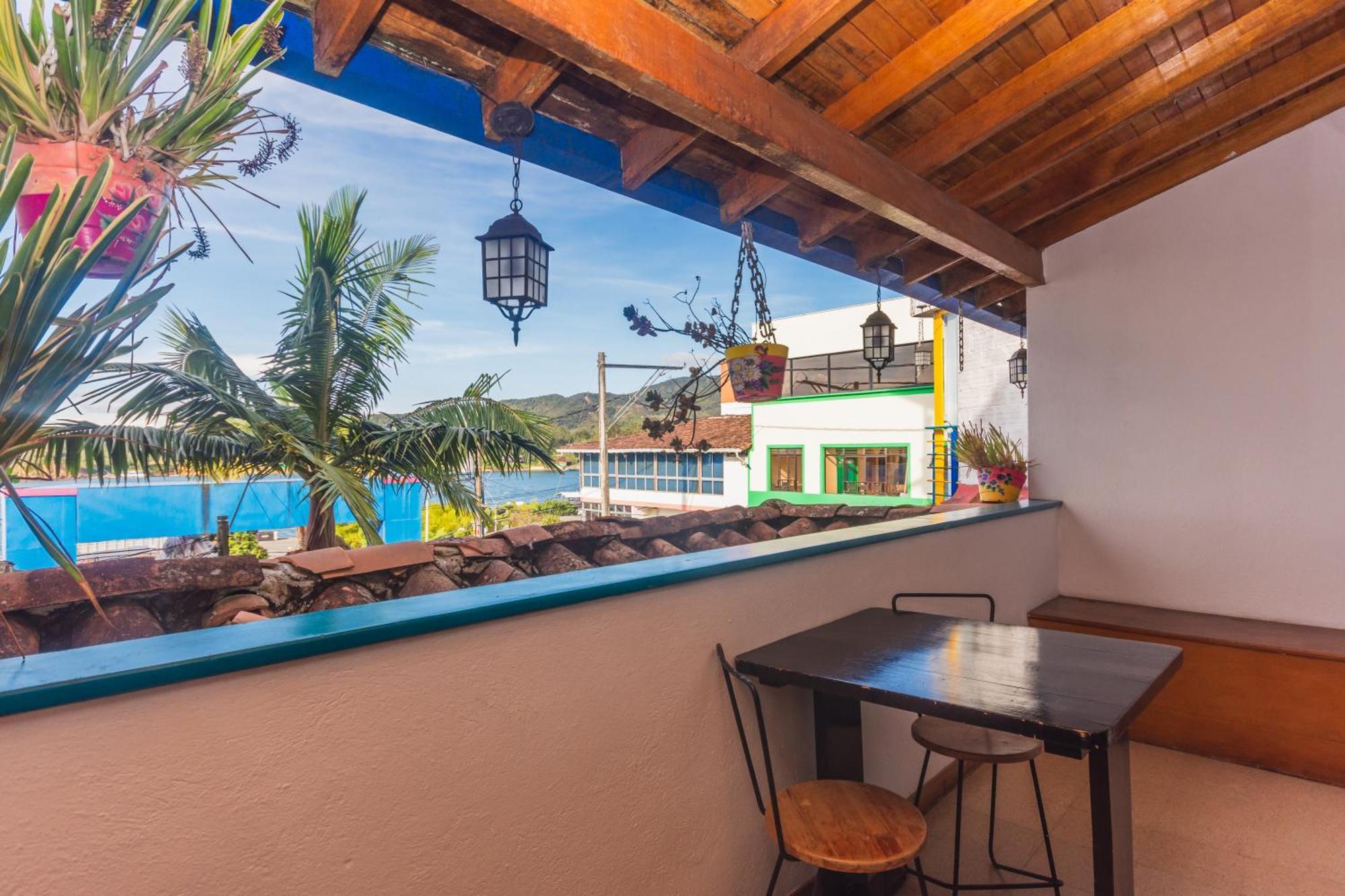 Hotel Guatatur กัวตาเป ภายนอก รูปภาพ