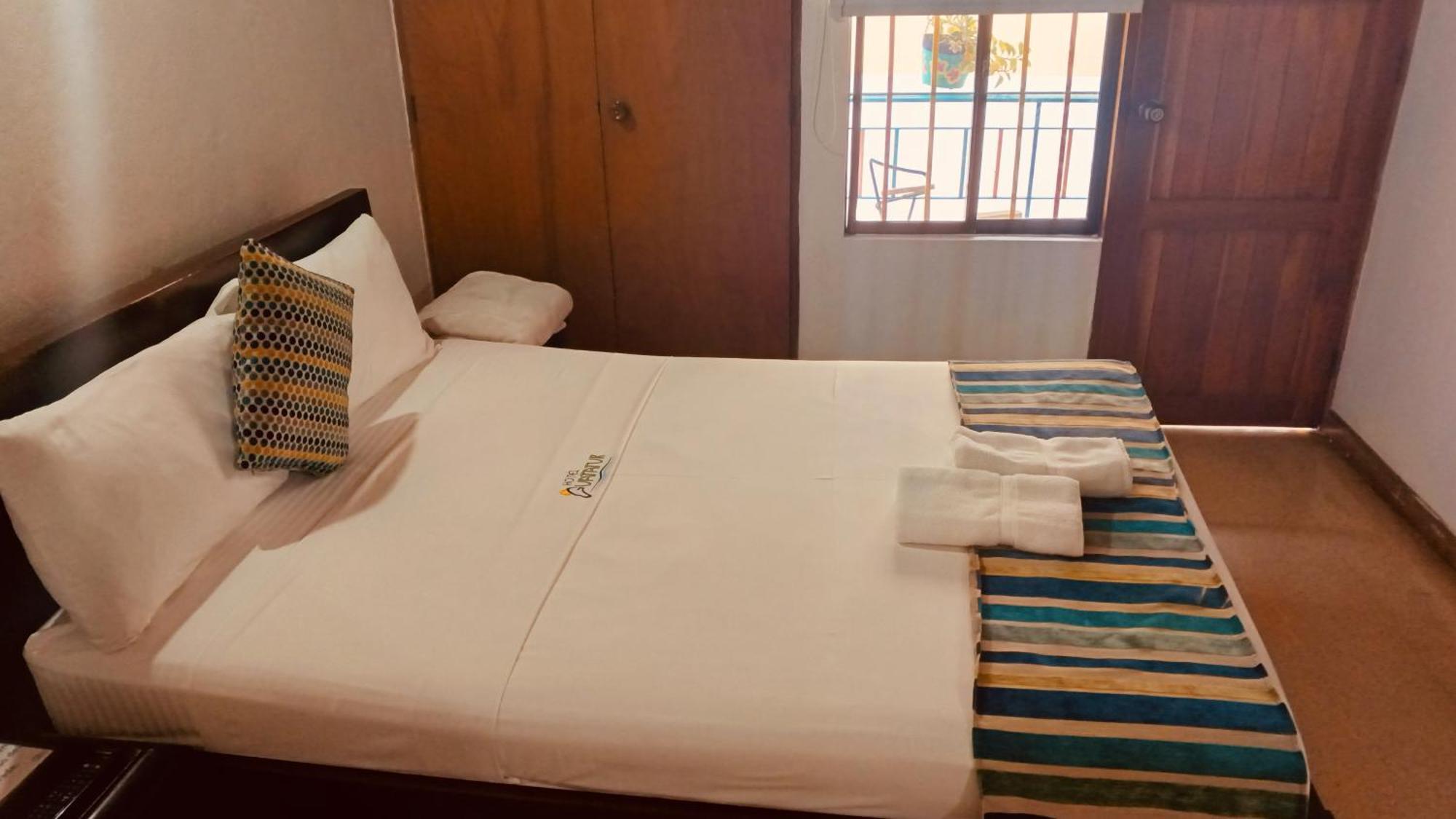 Hotel Guatatur กัวตาเป ภายนอก รูปภาพ